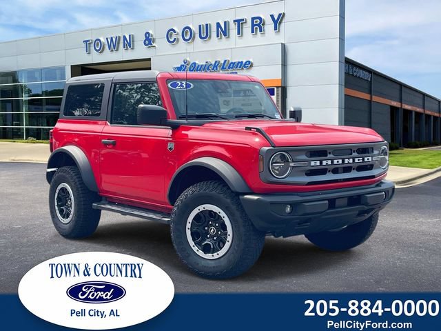 Certified 2023 Ford Bronco Big Bend w/ Sasquatch Package AWD/4WD image 1