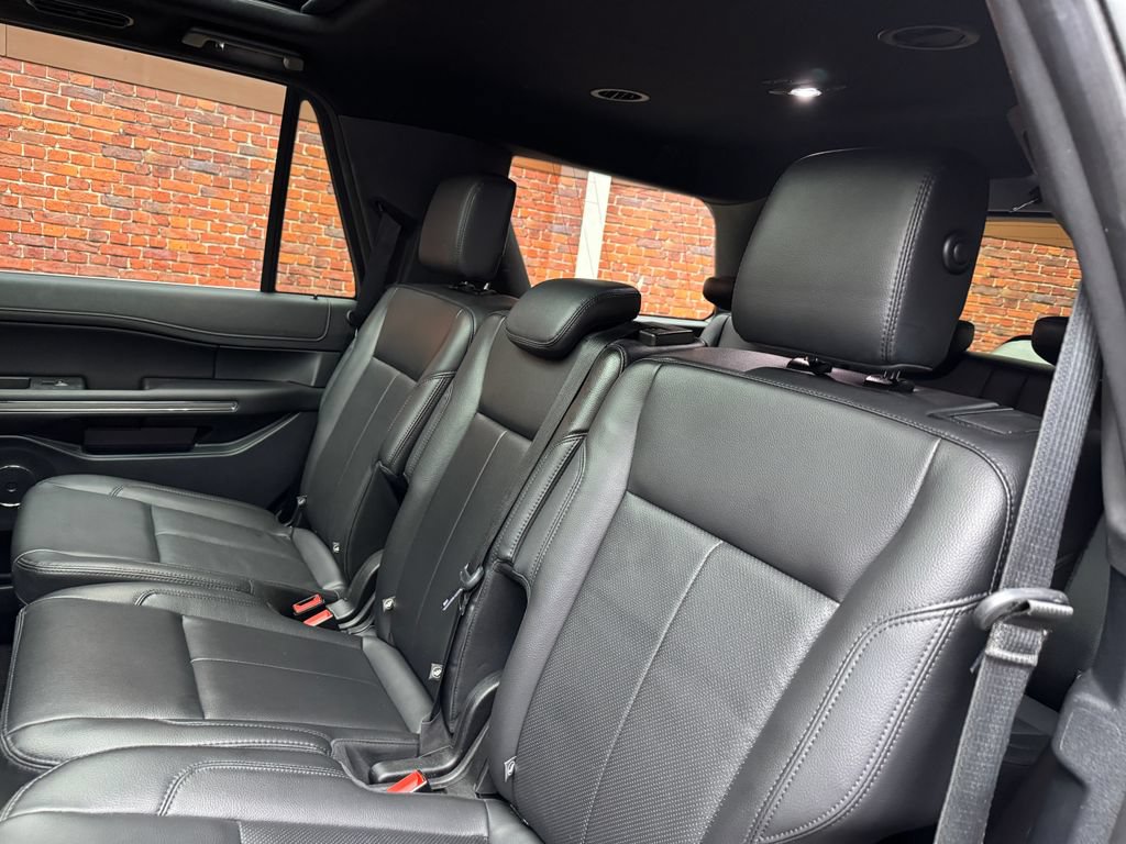 Certified 2020 Ford Expedition XLT w/ Equipment Group 202A AWD/4WD image 28