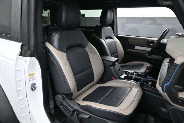 Certified 2023 Ford Bronco Wildtrak AWD/4WD image 31