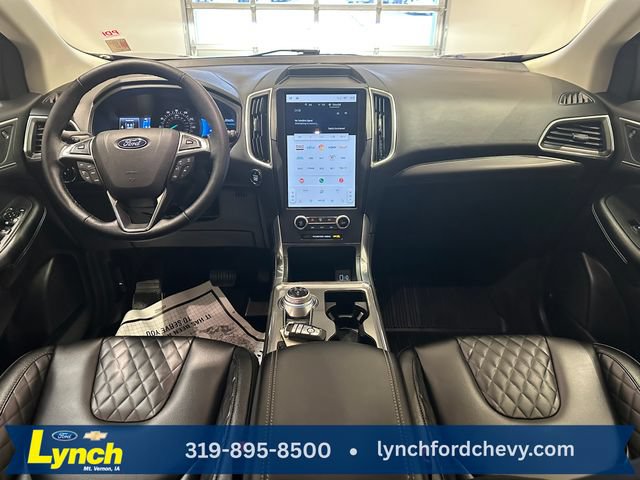Certified 2024 Ford Edge Titanium AWD/4WD image 9