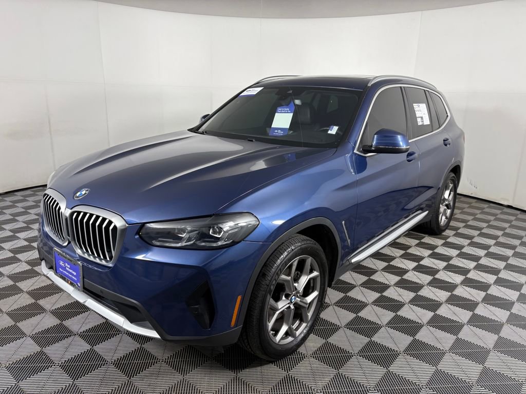 Used 2022 BMW X3 xDrive30i w/ Convenience Package image 3