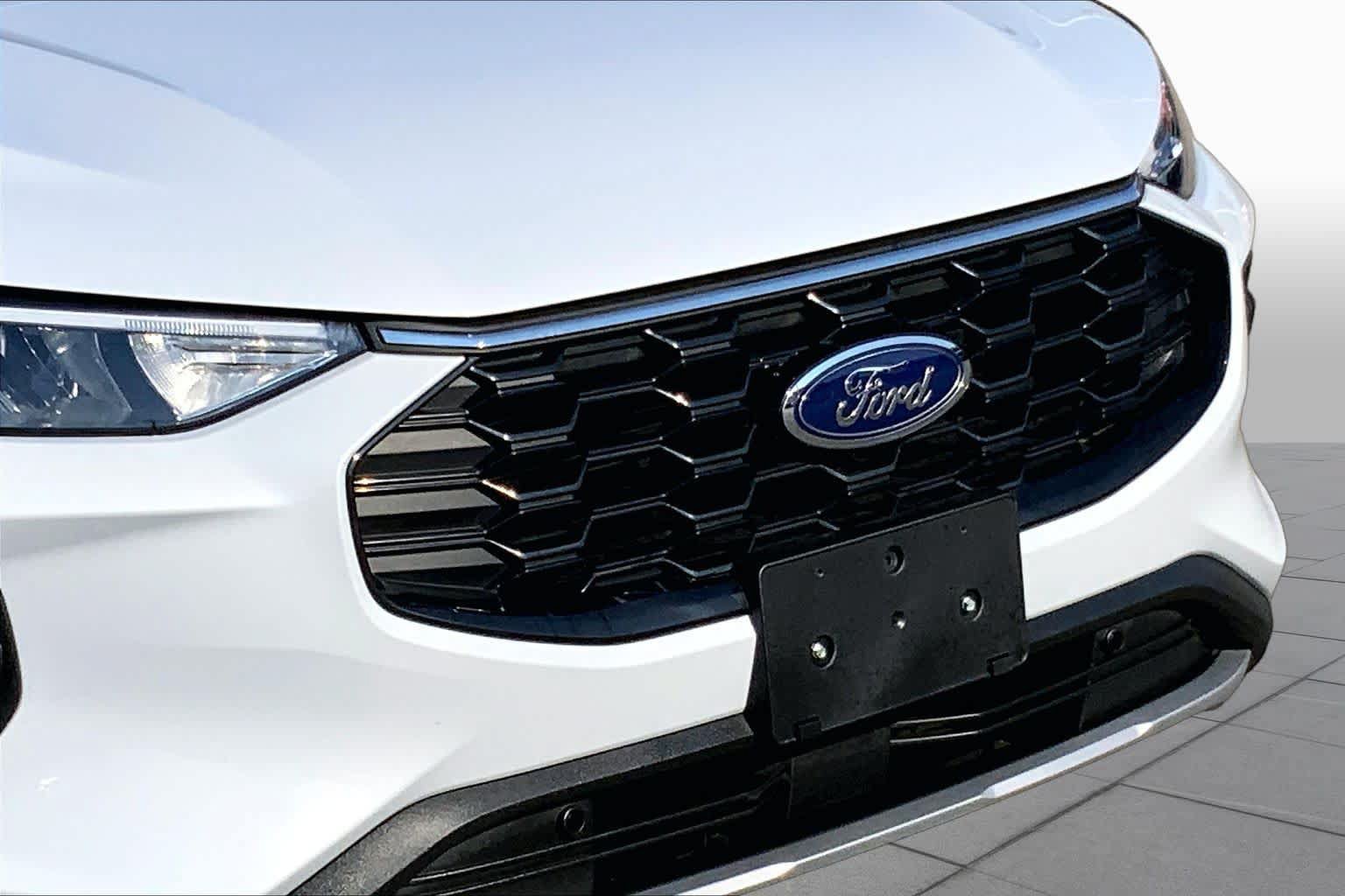 Certified 2026 Ford Escape ST-Line FWD image 25