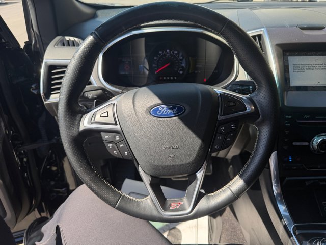 Certified 2019 Ford Edge ST w/ Equipment Group 401A AWD/4WD image 9