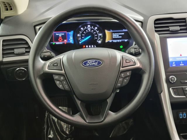 Certified 2020 Ford Fusion SE image 27