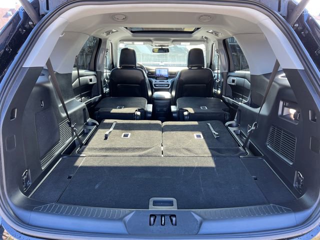 Certified 2023 Ford Explorer XLT w/ Equipment Group 202A image 30