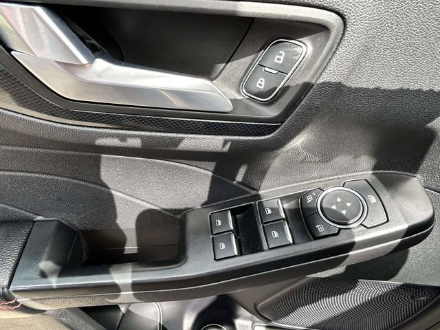 Certified 2025 Ford Escape ST-Line FWD image 18