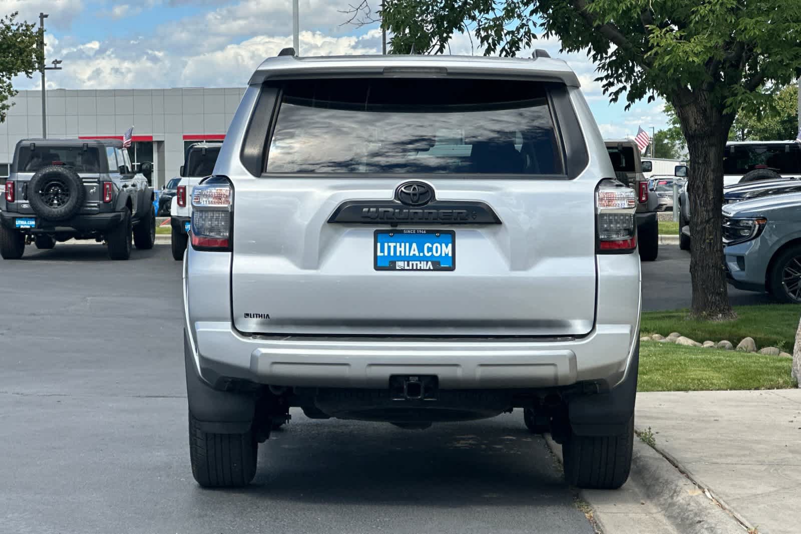 Used 2024 Toyota 4Runner TRD Off-Road Premium w/ Off Road Premium Plus Package AWD/4WD image 7