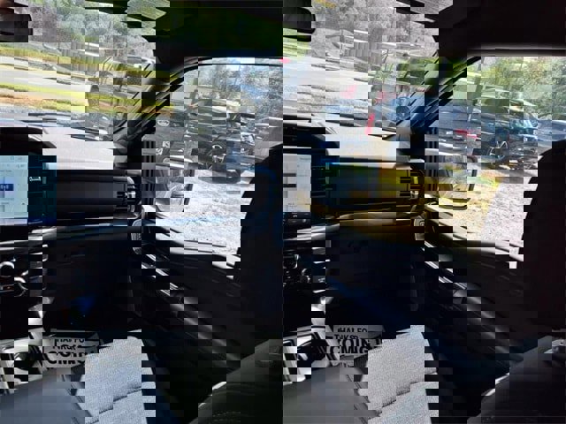 Certified 2022 Ford F150 XLT w/ Equipment Group 302A High image 15