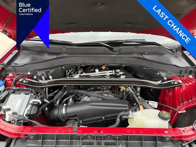 Certified 2025 Ford Explorer ST-Line w/ Premium Package AWD/4WD image 36