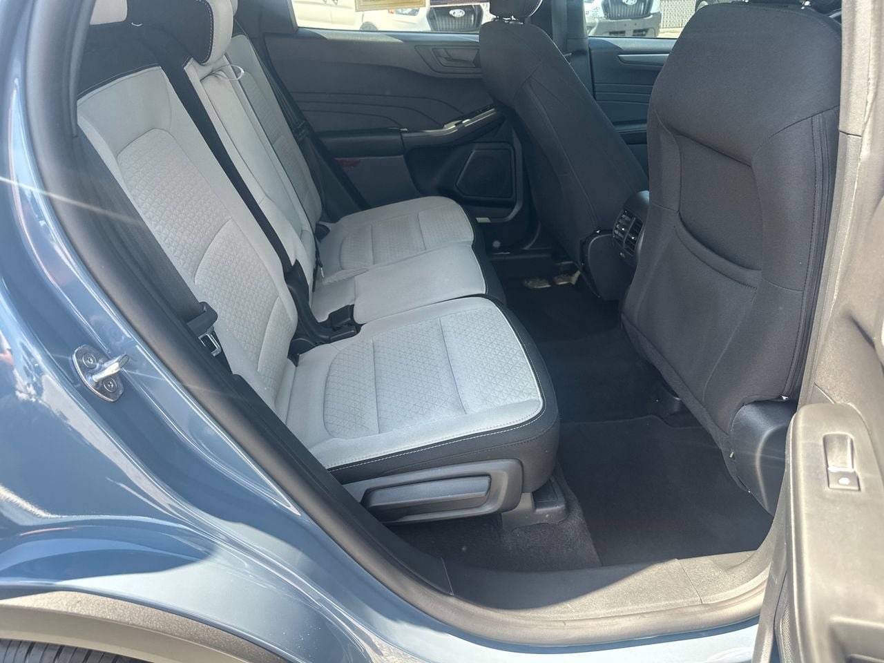Certified 2025 Ford Escape Active FWD image 17