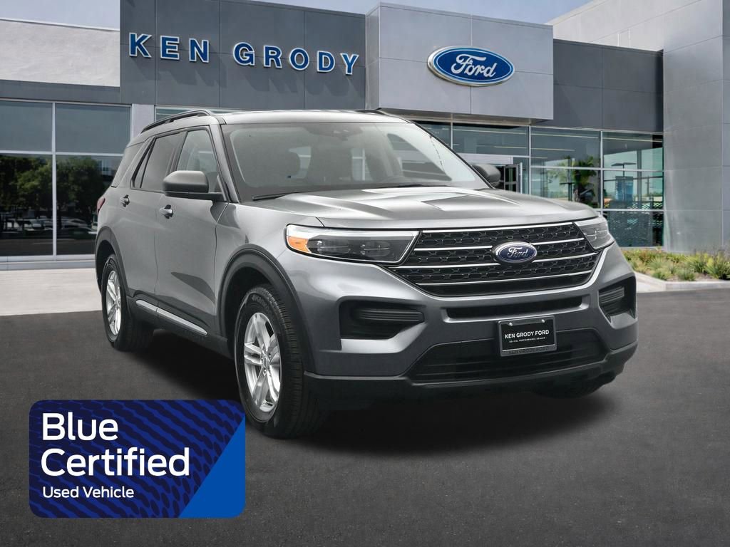Certified 2023 Ford Explorer XLT image 1