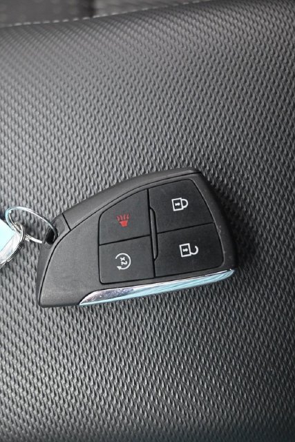 Used 2025 Chevrolet Equinox LT AWD/4WD image 17