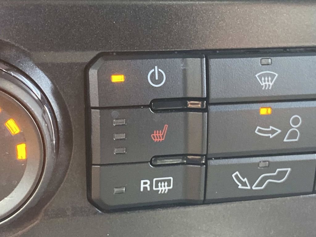 Certified 2019 Ford F150 XLT w/ Equipment Group 302A Luxury AWD/4WD image 29