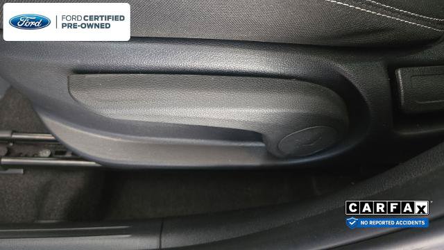 Used 2025 Hyundai Venue SEL FWD image 21