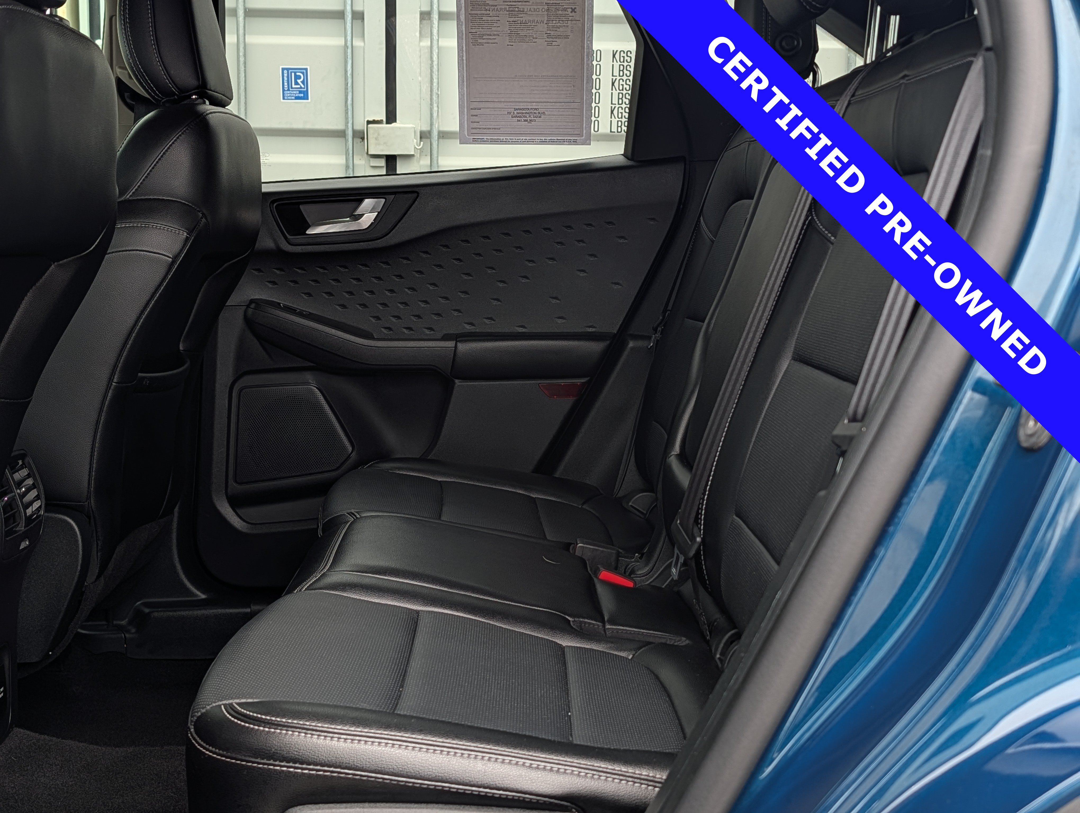 Certified 2020 Ford Escape Titanium AWD/4WD image 15