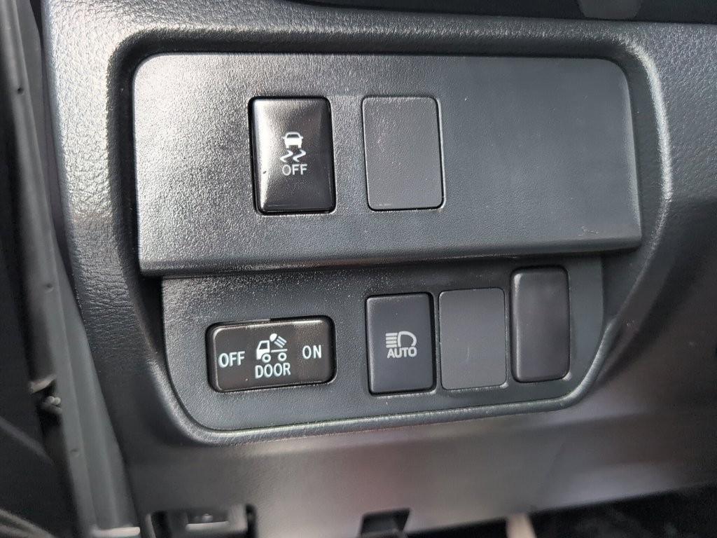 Used 2023 Toyota Tacoma SR5 RWD image 23