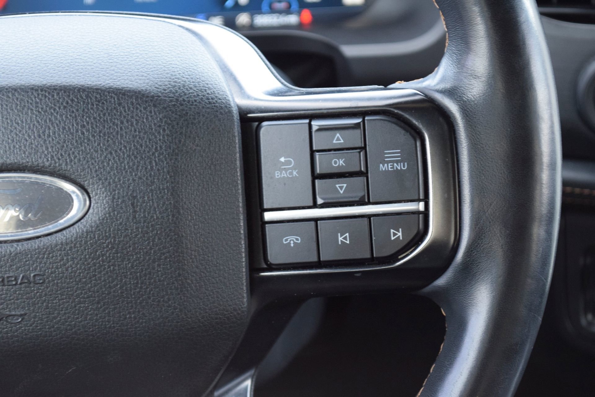 Certified 2024 Ford Expedition Max Platinum image 10