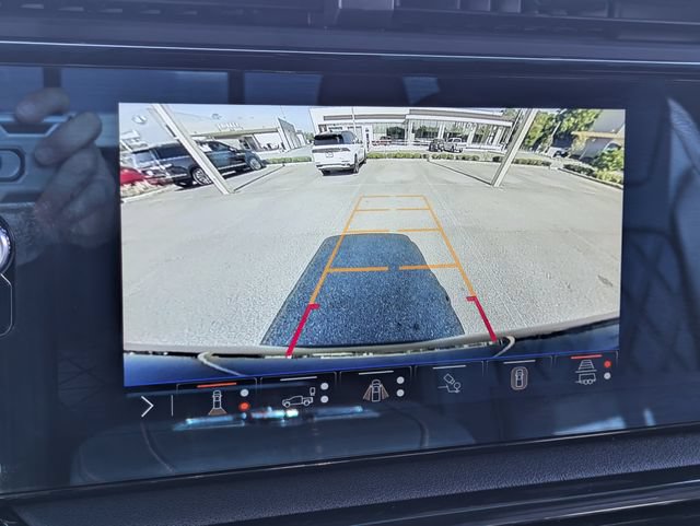Used 2024 GMC Sierra 1500 AT4 w/ Technology Package AWD/4WD image 21
