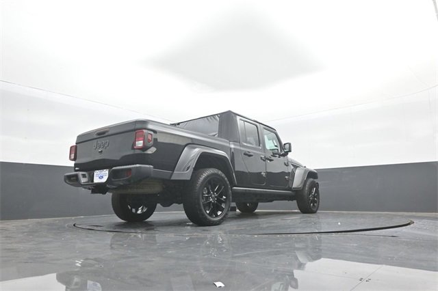 Used 2024 Jeep Gladiator Sport image 38