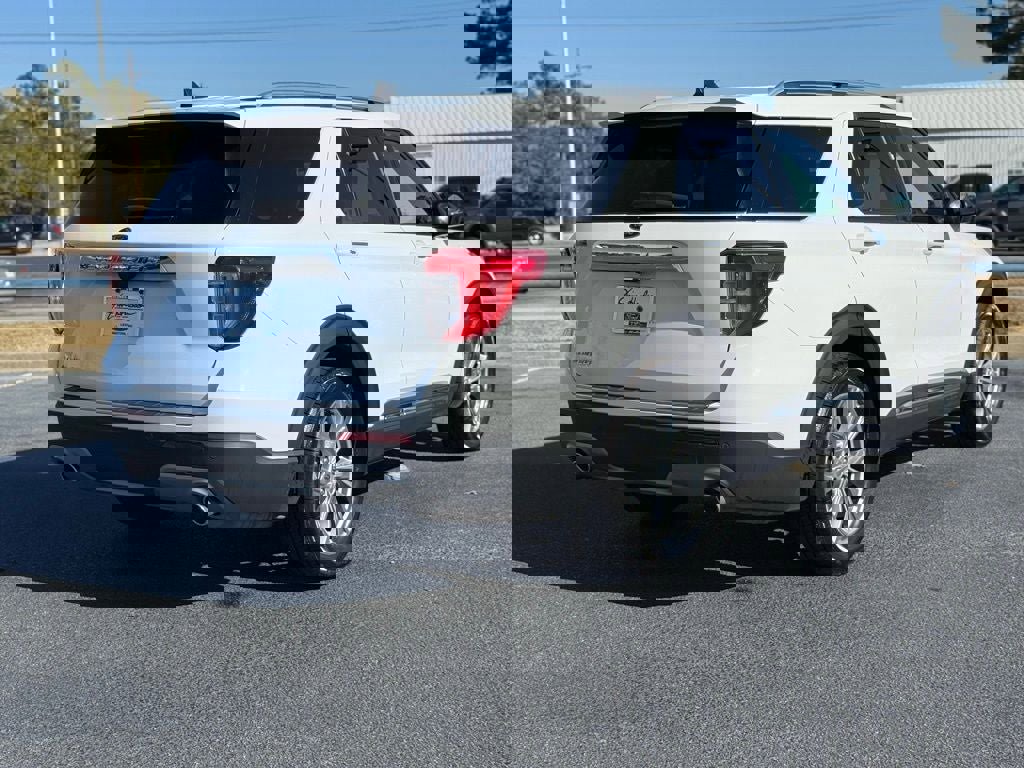Certified 2023 Ford Explorer Limited image 11