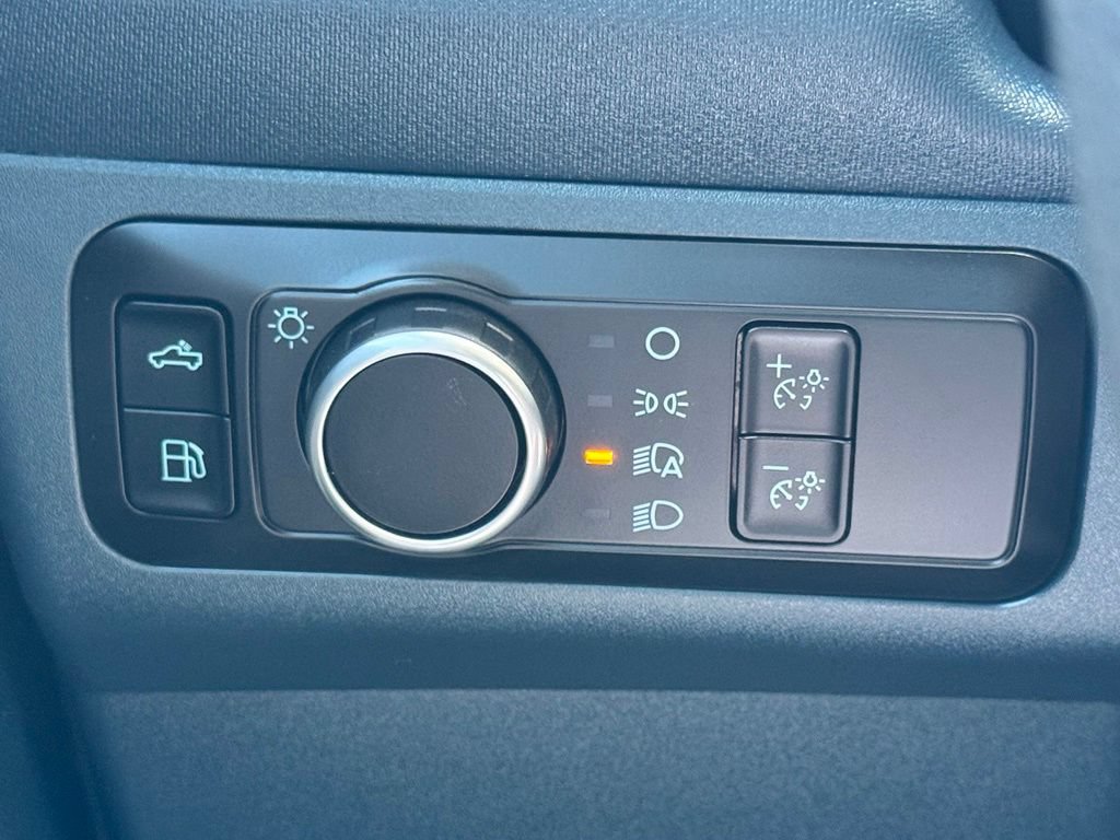 Certified 2025 Ford Maverick XLT FWD image 36