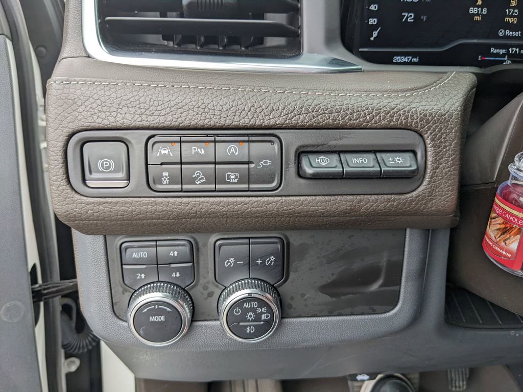 Used 2022 GMC Yukon Denali image 31