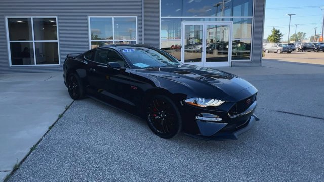 Certified 2018 Ford Mustang GT Premium w/ GT Performance Package RWD image 3