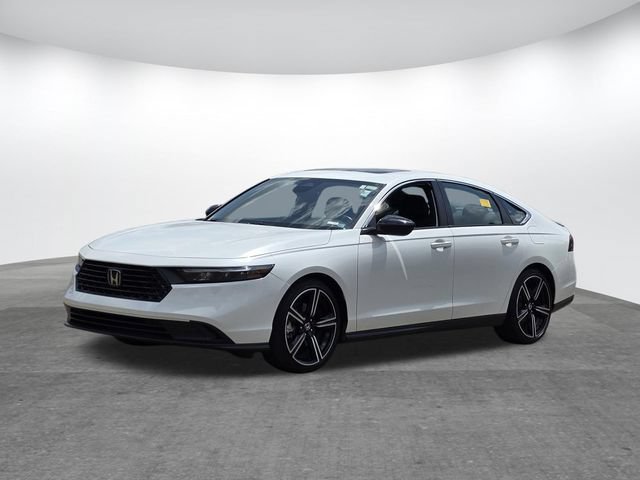 Used 2024 Honda Accord Sport image 7