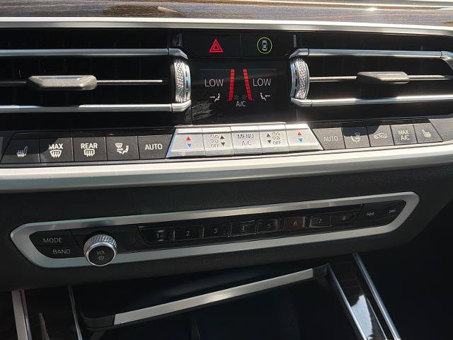 Used 2019 BMW X7 xDrive40i w/ Parking Assistance Package AWD/4WD image 14
