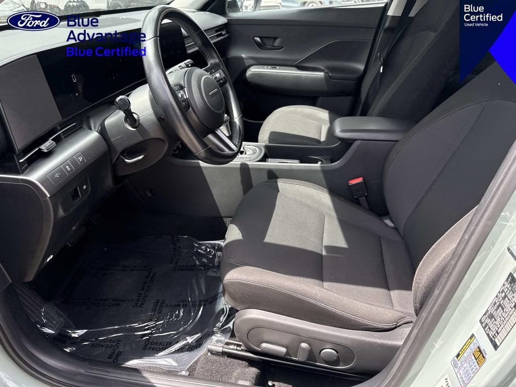 Used 2024 Hyundai Kona SEL AWD/4WD image 16