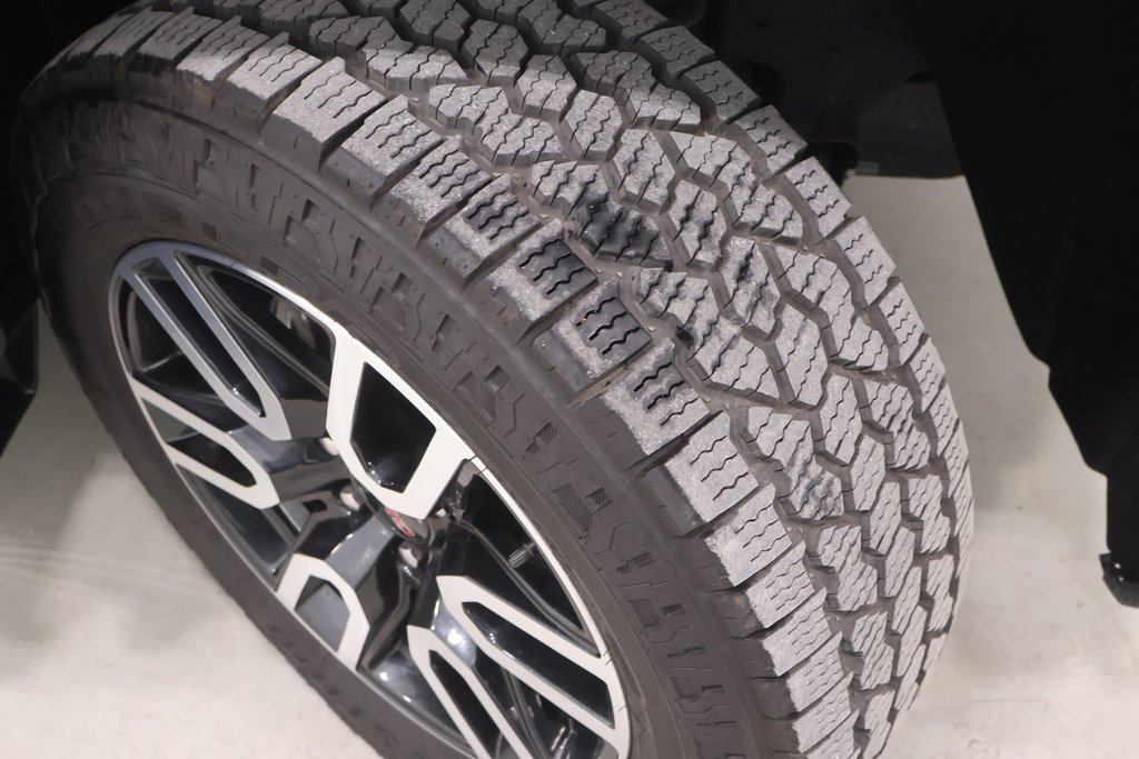 Used 2023 GMC Sierra 1500 AT4 w/ AT4 Preferred Package image 47