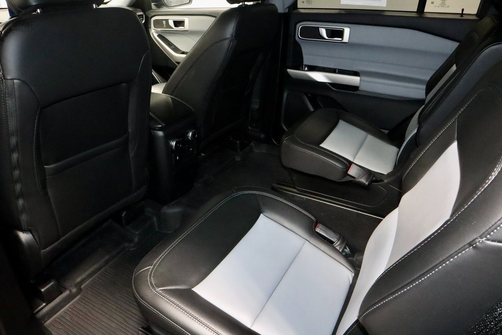 Certified 2023 Ford Explorer XLT w/ Equipment Group 202A image 24