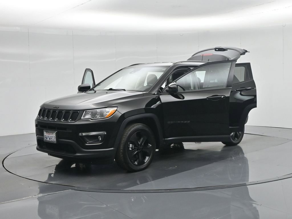 Used 2021 Jeep Compass Latitude image 33