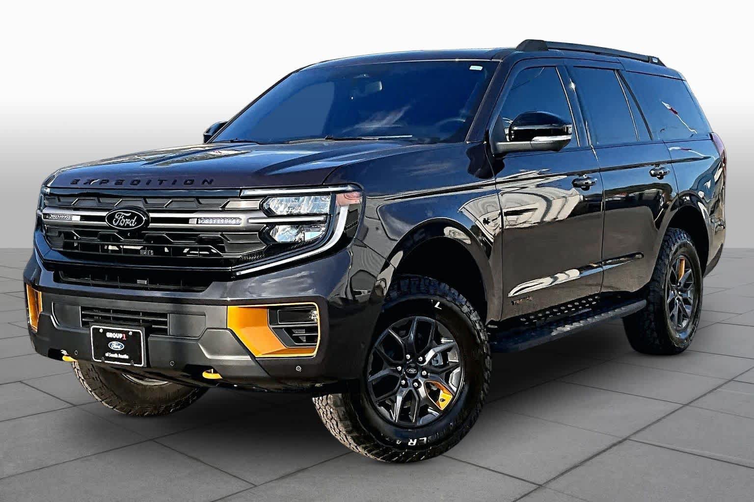 Certified 2025 Ford Expedition Tremor AWD/4WD image 37