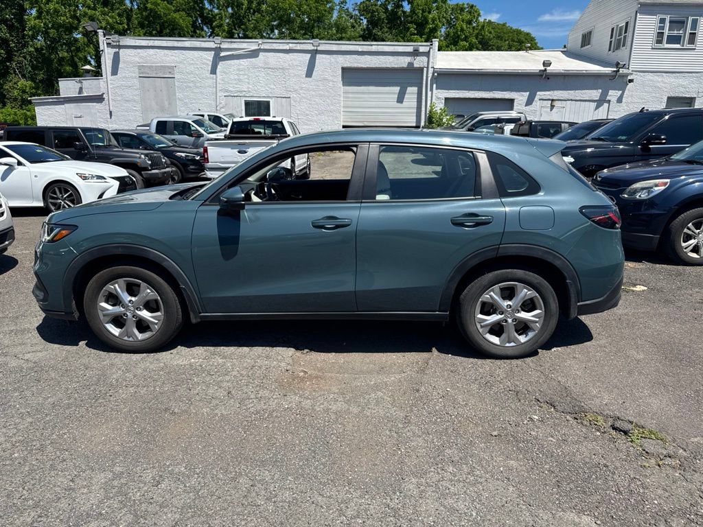 Used 2023 Honda HR-V LX image 10