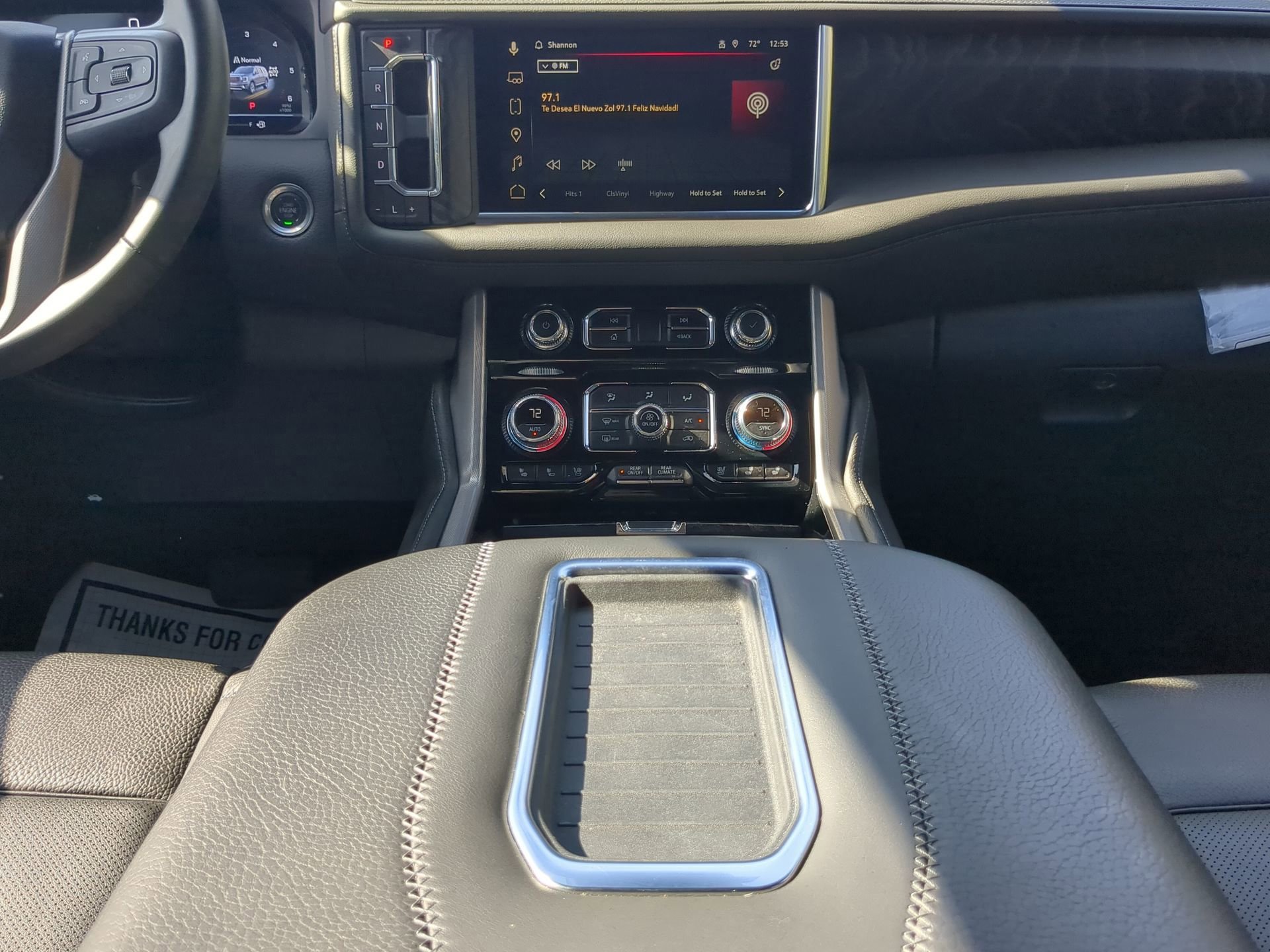 Used 2024 GMC Yukon XL Denali image 44