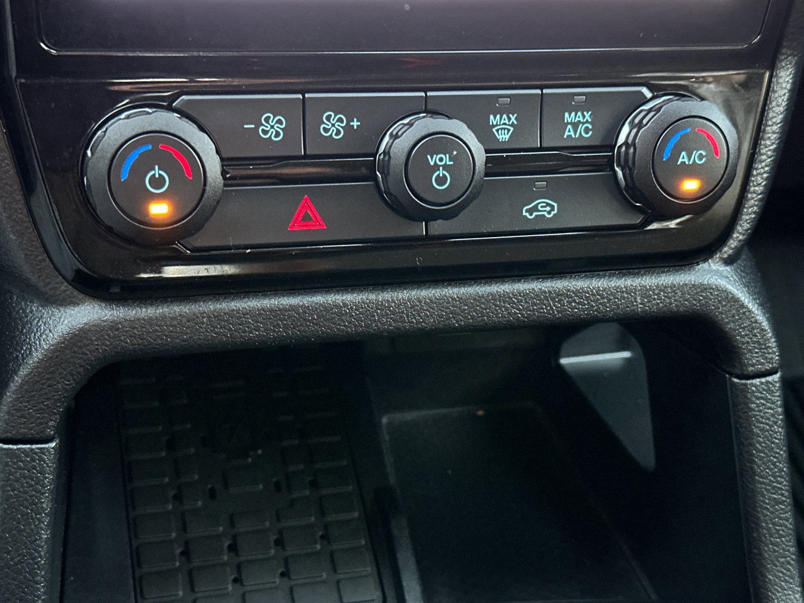 Certified 2025 Ford Ranger XLT image 21