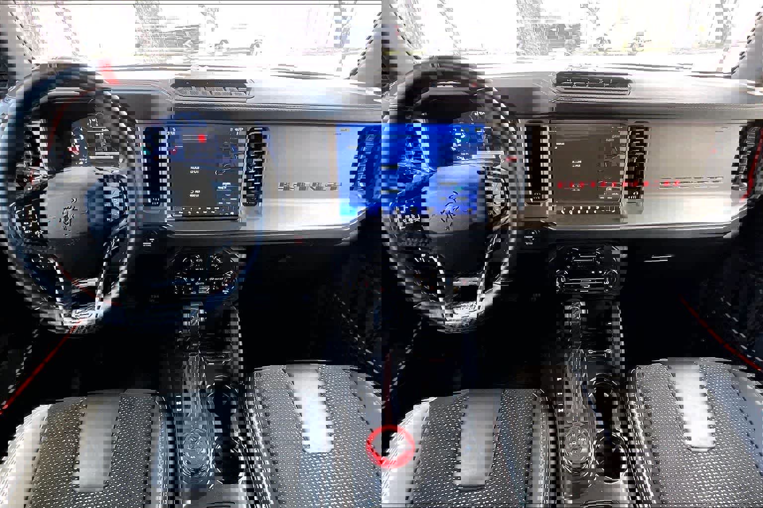 Certified 2024 Ford Bronco Raptor w/ Interior Carbon Fiber Pack 6 AWD/4WD image 12