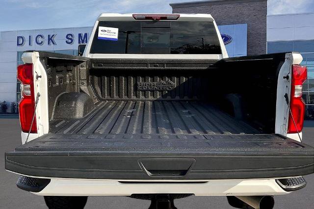 Used 2024 Chevrolet Silverado 2500 High Country w/ High Country Premium Package AWD/4WD image 7