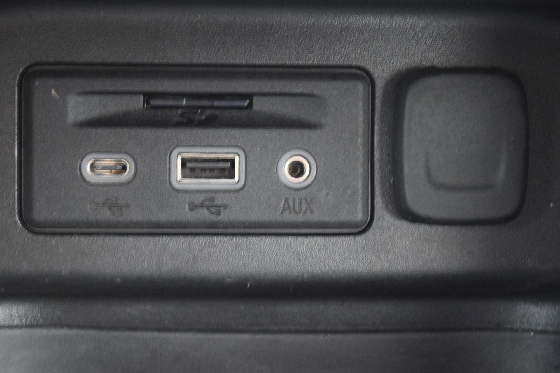 Used 2022 Chevrolet Equinox LT image 17