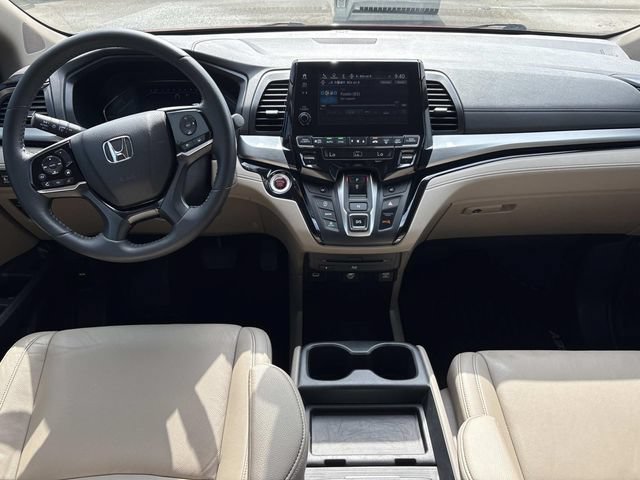 Used 2023 Honda Odyssey Touring image 16