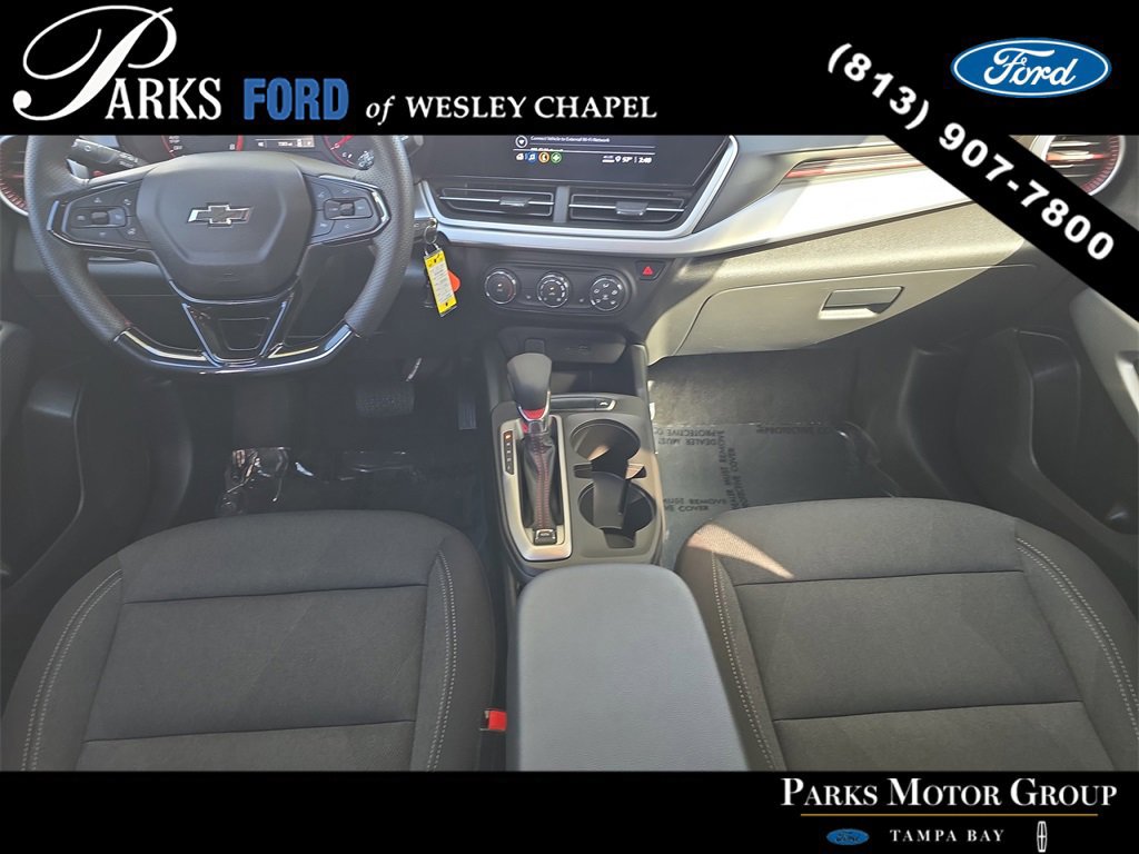 Used 2024 Chevrolet Trax RS w/ Driver Confidence Package image 10