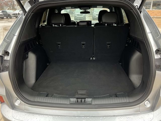 Certified 2024 Ford Escape ST-Line w/ Tech Pack #1 image 13