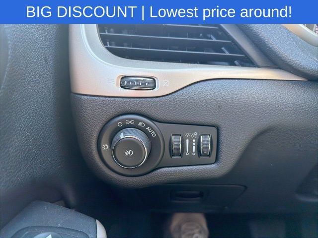 Used 2017 Jeep Cherokee Latitude w/ True North Edition AWD/4WD image 22