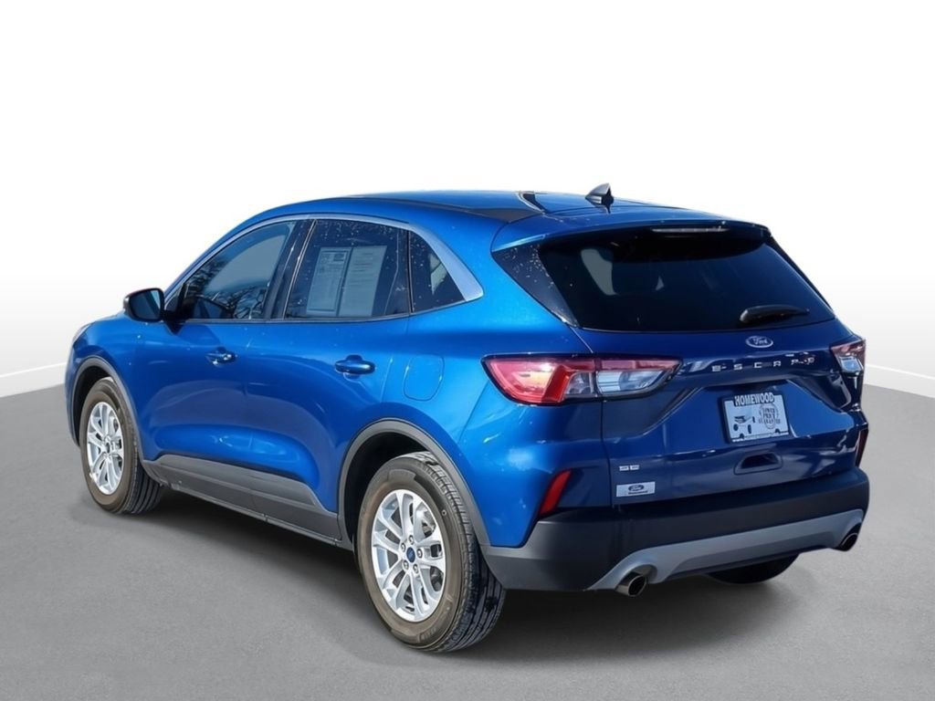 Certified 2022 Ford Escape SE w/ Cold Weather Package image 3