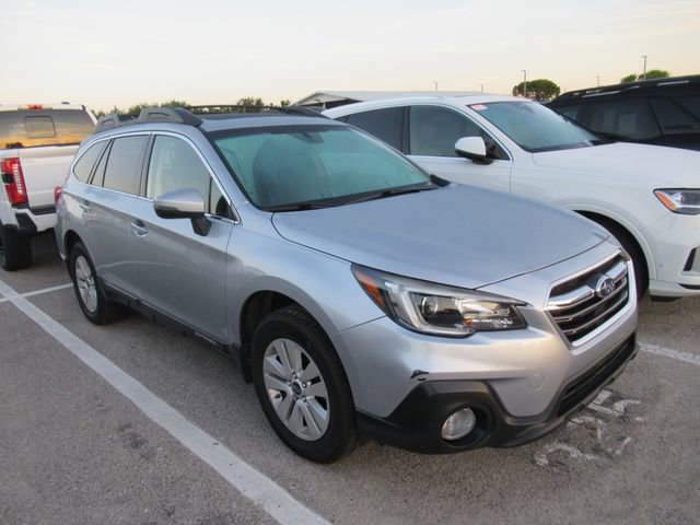 Used 2019 Subaru Outback 2.5i Premium AWD/4WD image 3