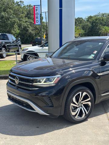 Used 2021 Volkswagen Atlas Cross Sport SEL Premium AWD/4WD image 2