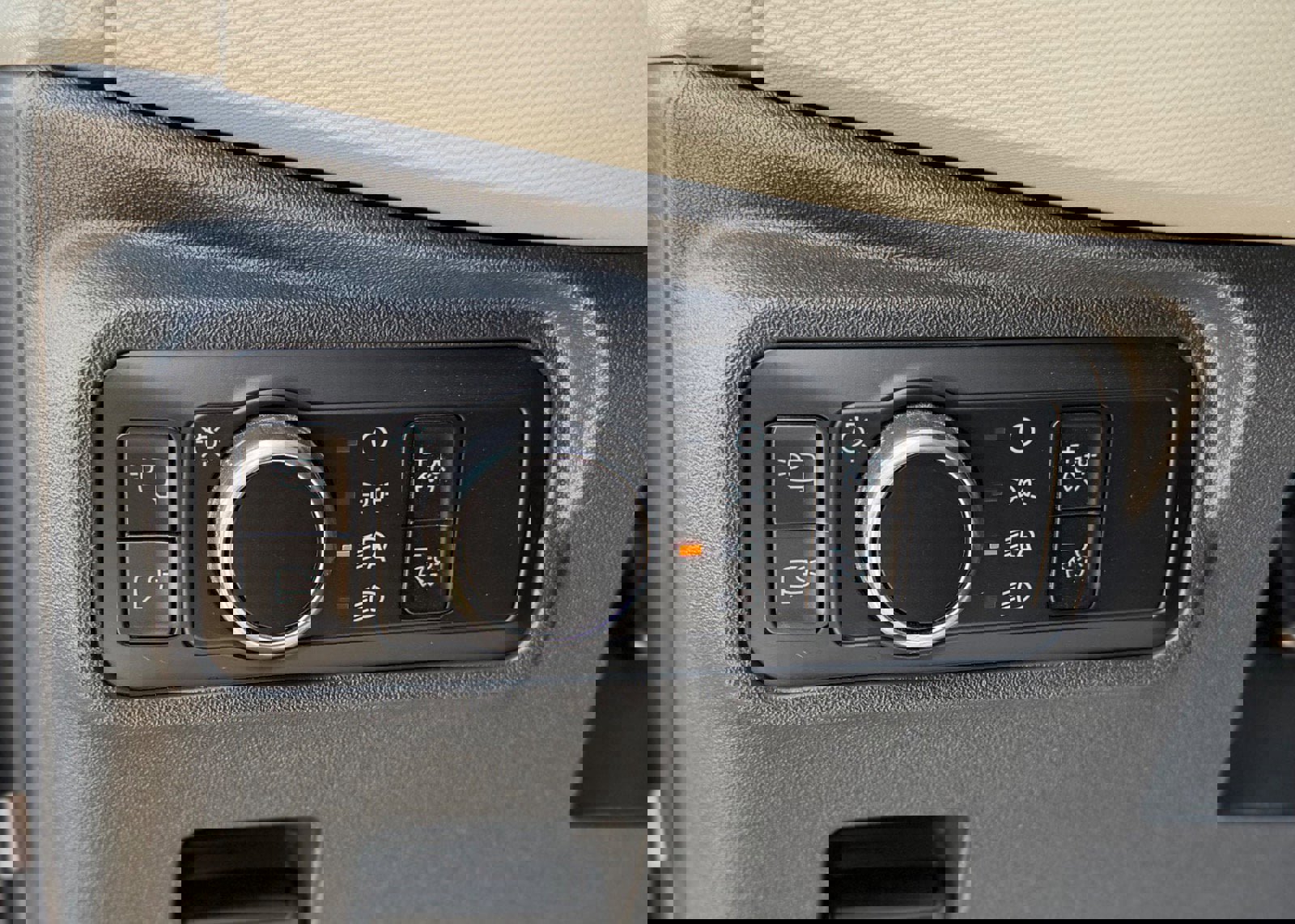 Certified 2023 Ford Bronco Badlands w/ Sasquatch Package image 34