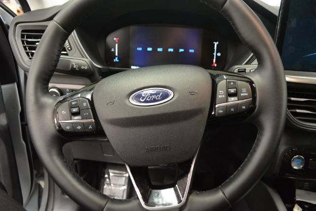 Certified 2026 Ford Escape SE FWD image 17