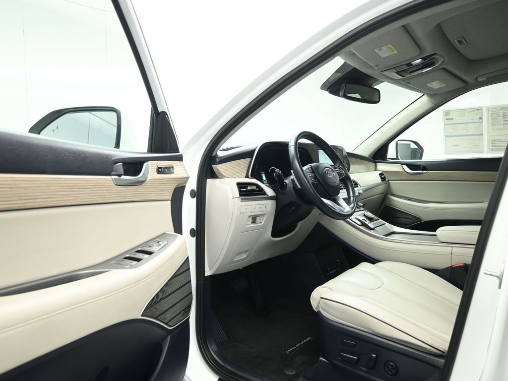 Used 2022 Hyundai Palisade Limited image 34